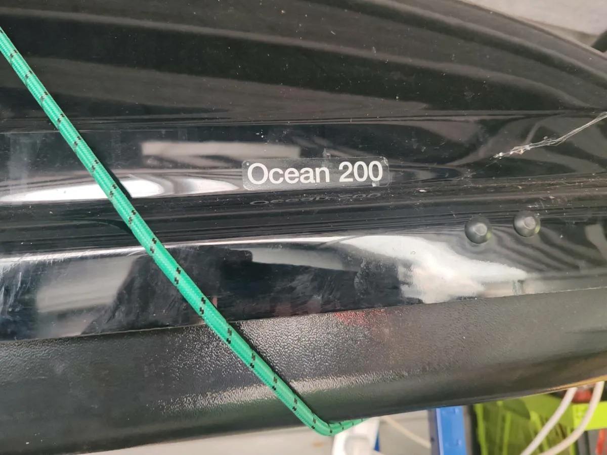 THULE Roof BOX Ocean 200 - Image 2