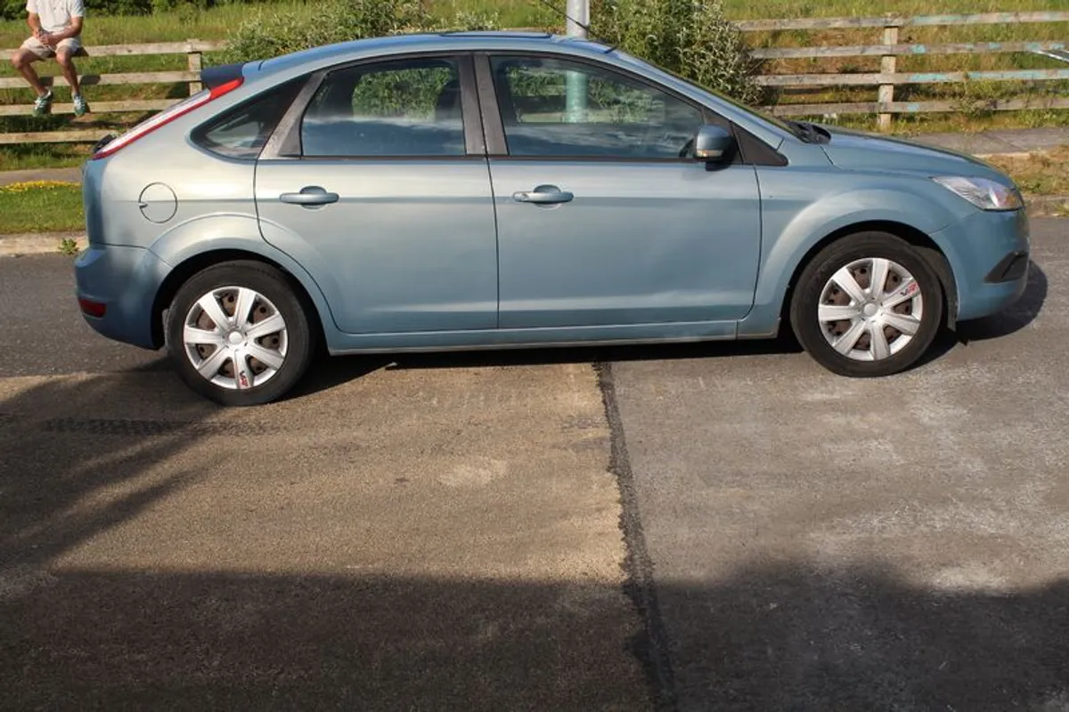2008 Ford Focus Style - Image 4