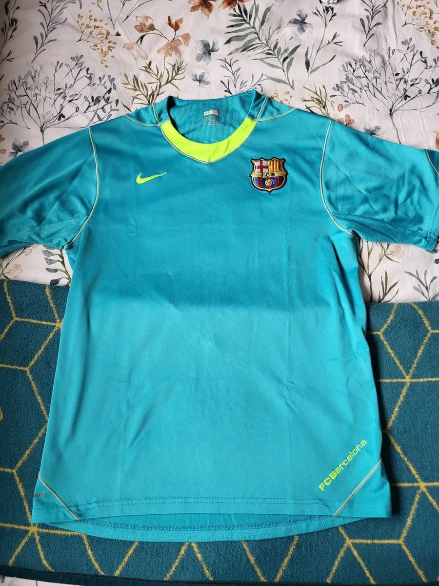 Barcelona 2007-2008 Training Jersey - Image 1