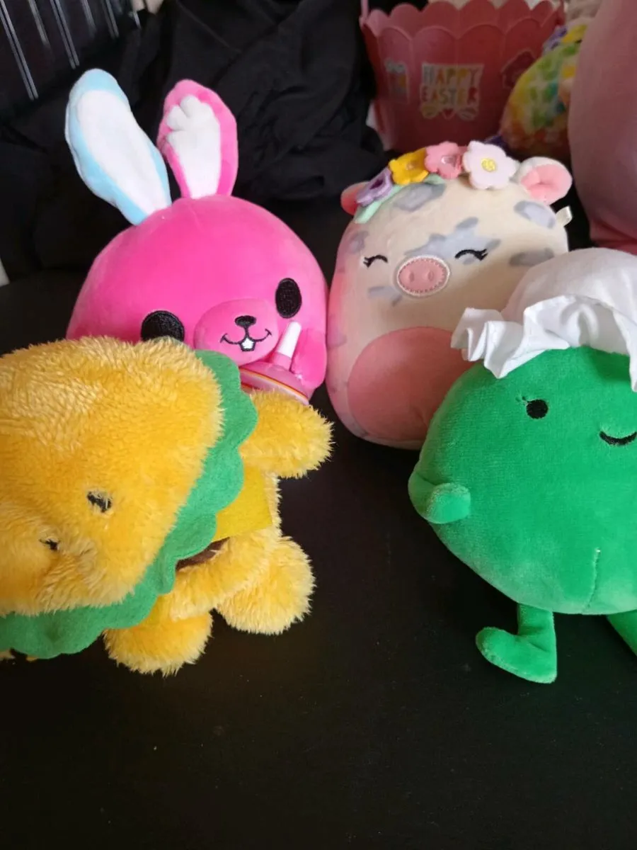 Toys - Image 2