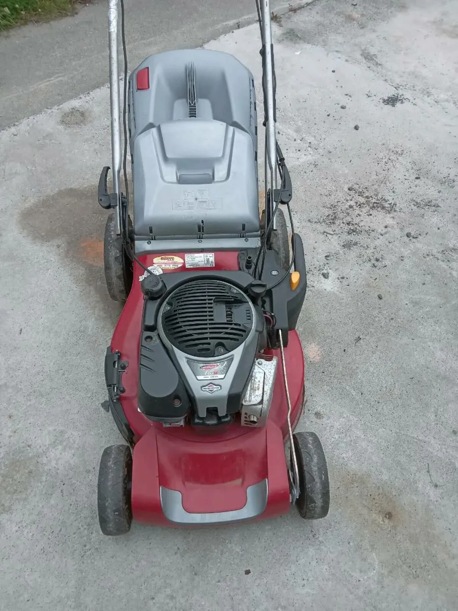 Lawnmower battery start - Image 1