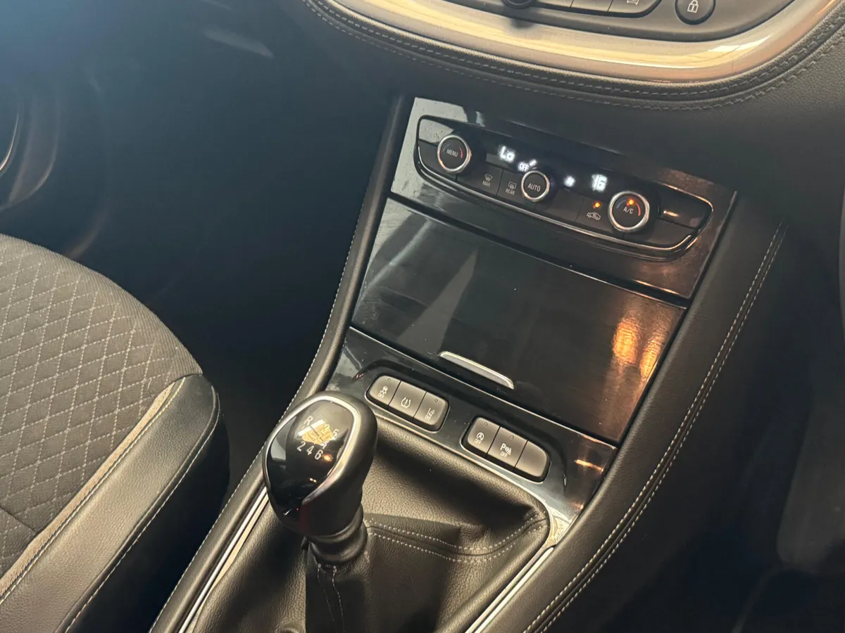 2021 OPEL GRANDLAND X CUV-SRI-1.5 TURBO D 130PS - Image 2