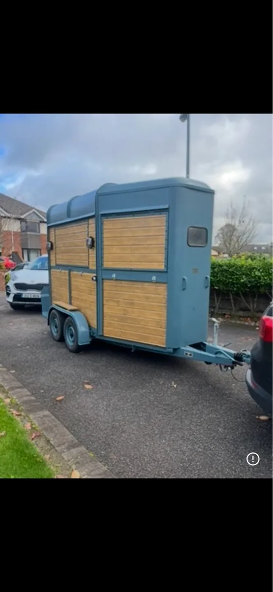 Coffee trailer - Image 1
