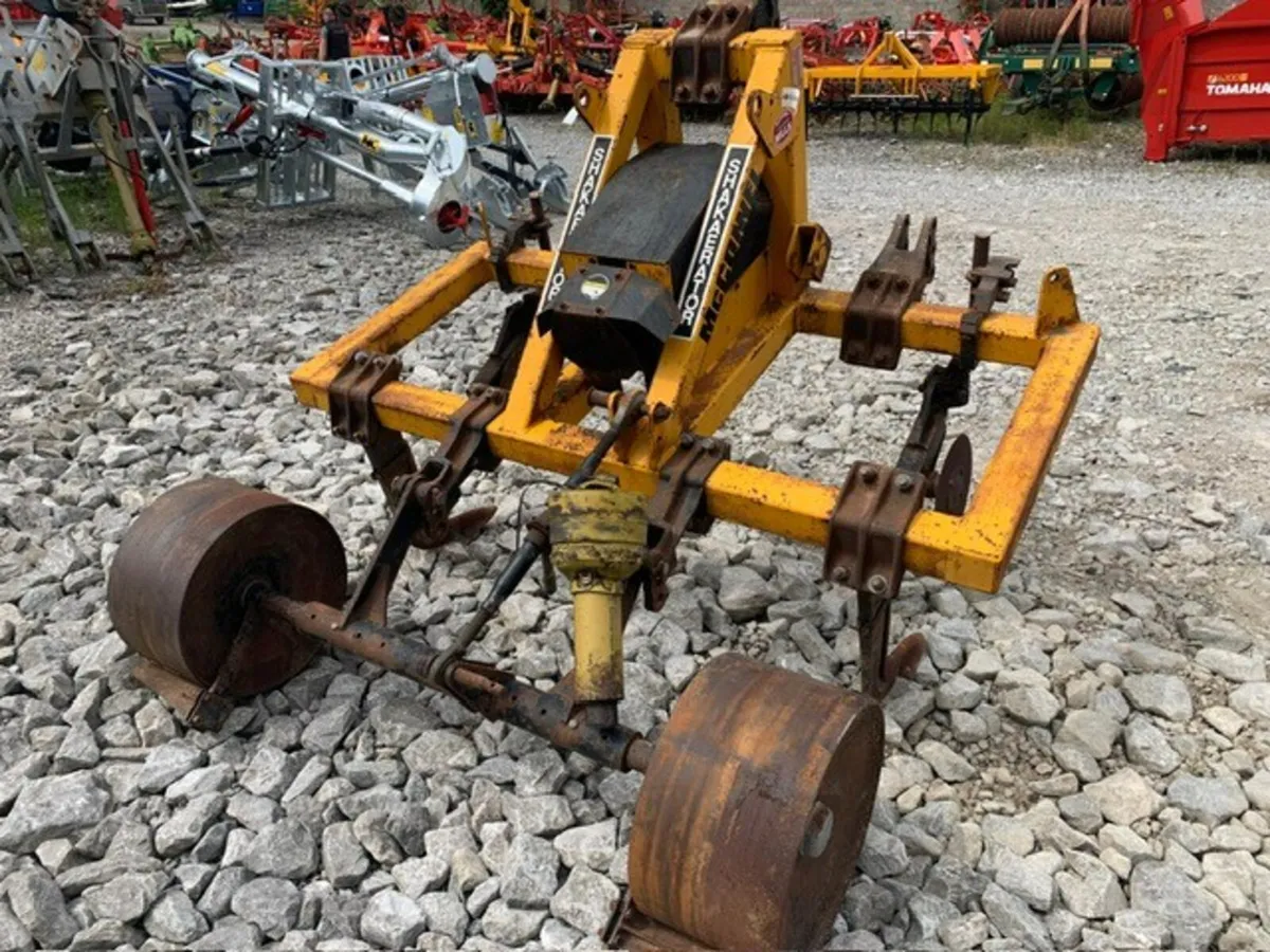 MCCONNEL 2 LEG SHAKERATOR - Image 3