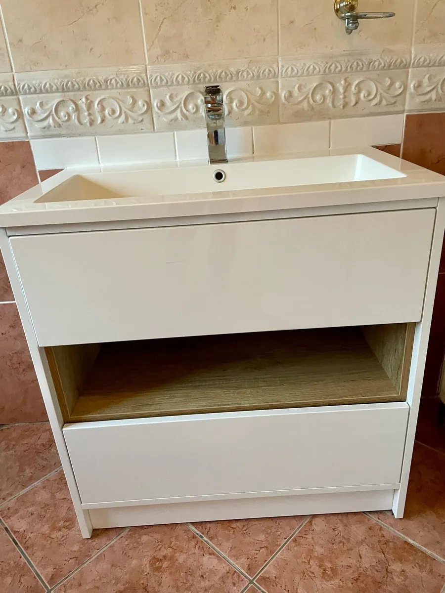 Sink and Unit - Image 1