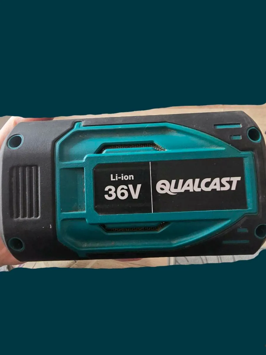 *WANTED* Qualcast 36V Battery YT8031-06