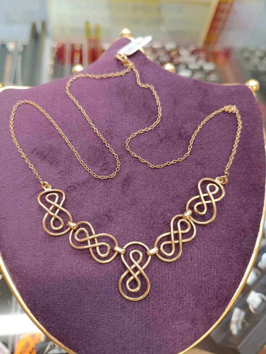 Vintage 9k Rose Gold Celtic Knot Necklace - Image 3
