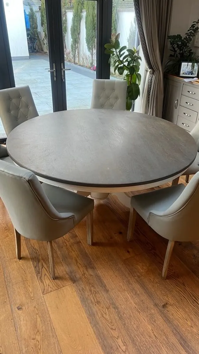 Round Dining Table - Image 2