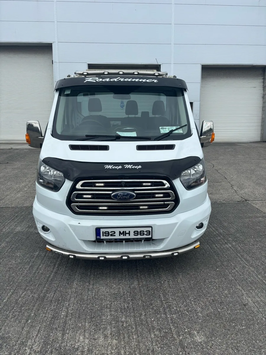 192 Ford transit recovery - Image 1