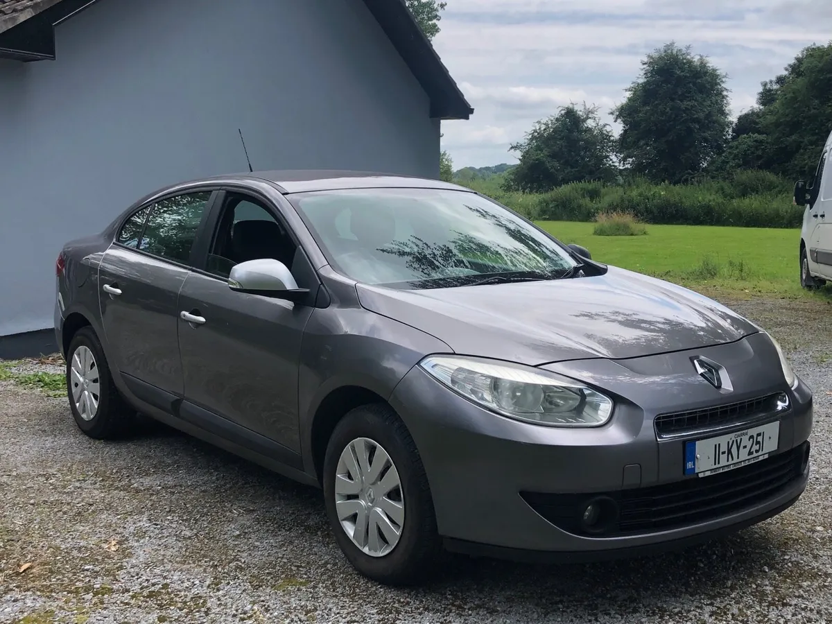 RENAULT FLUENCE NCTD 5-26 2011 - Image 3