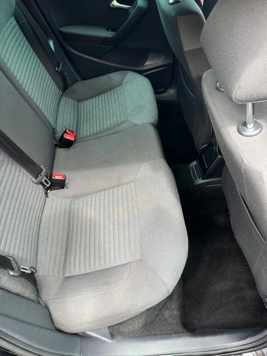 Volkswagen Polo 2012 - Image 4