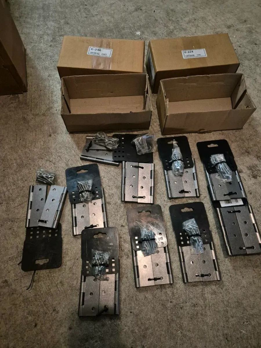 Door hinges - Image 1