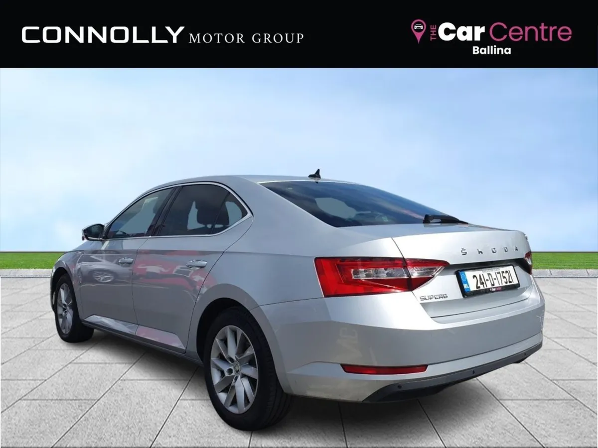 Skoda Superb Superb AMB 2.0tdi 150HP DSG - Image 3