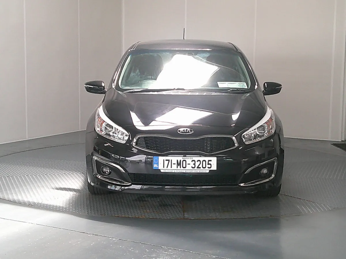 Kia Ceed 2017 - Image 2