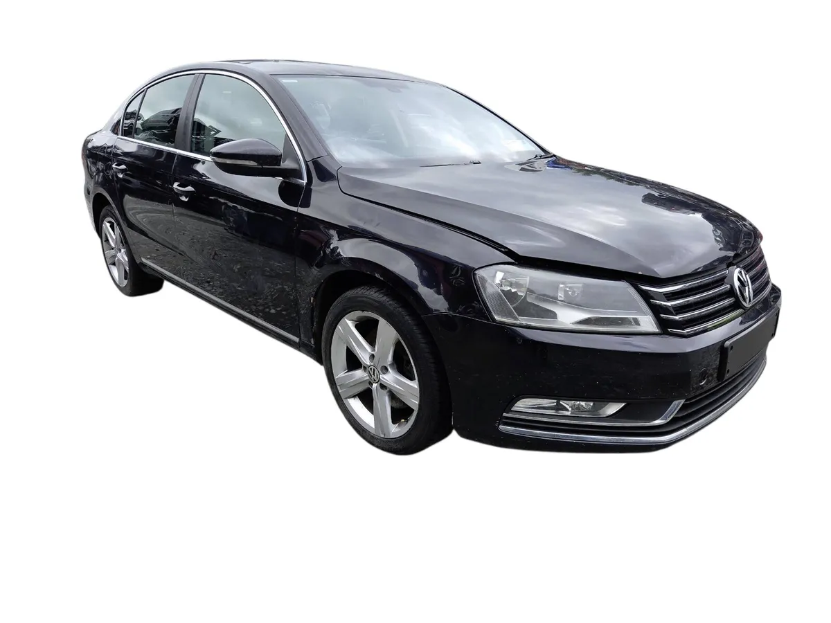2011 VOLKSWAGEN PASSAT Breaking/Dismantling - Image 1