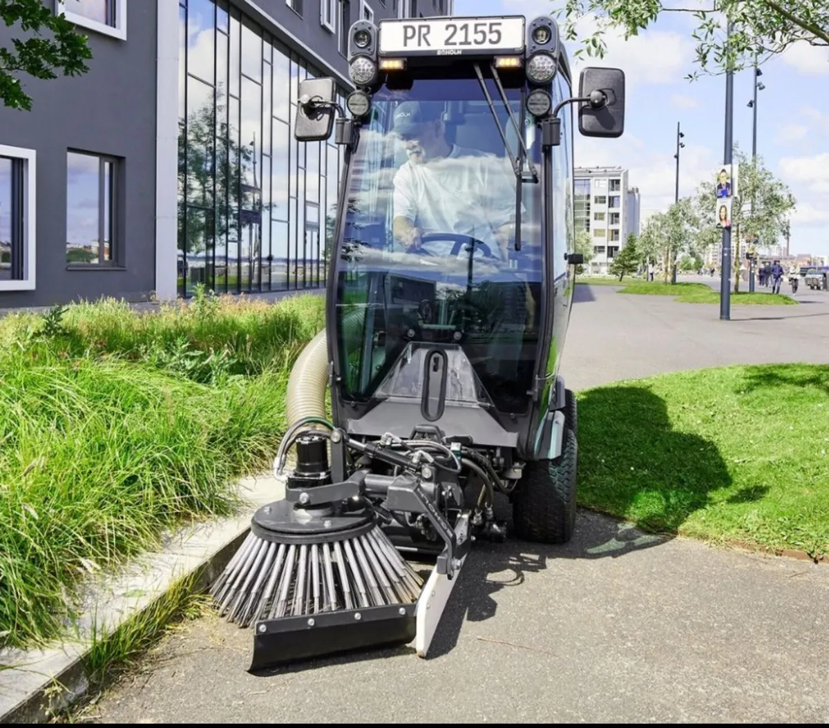 Egholm Utility Vehicle - Image 4