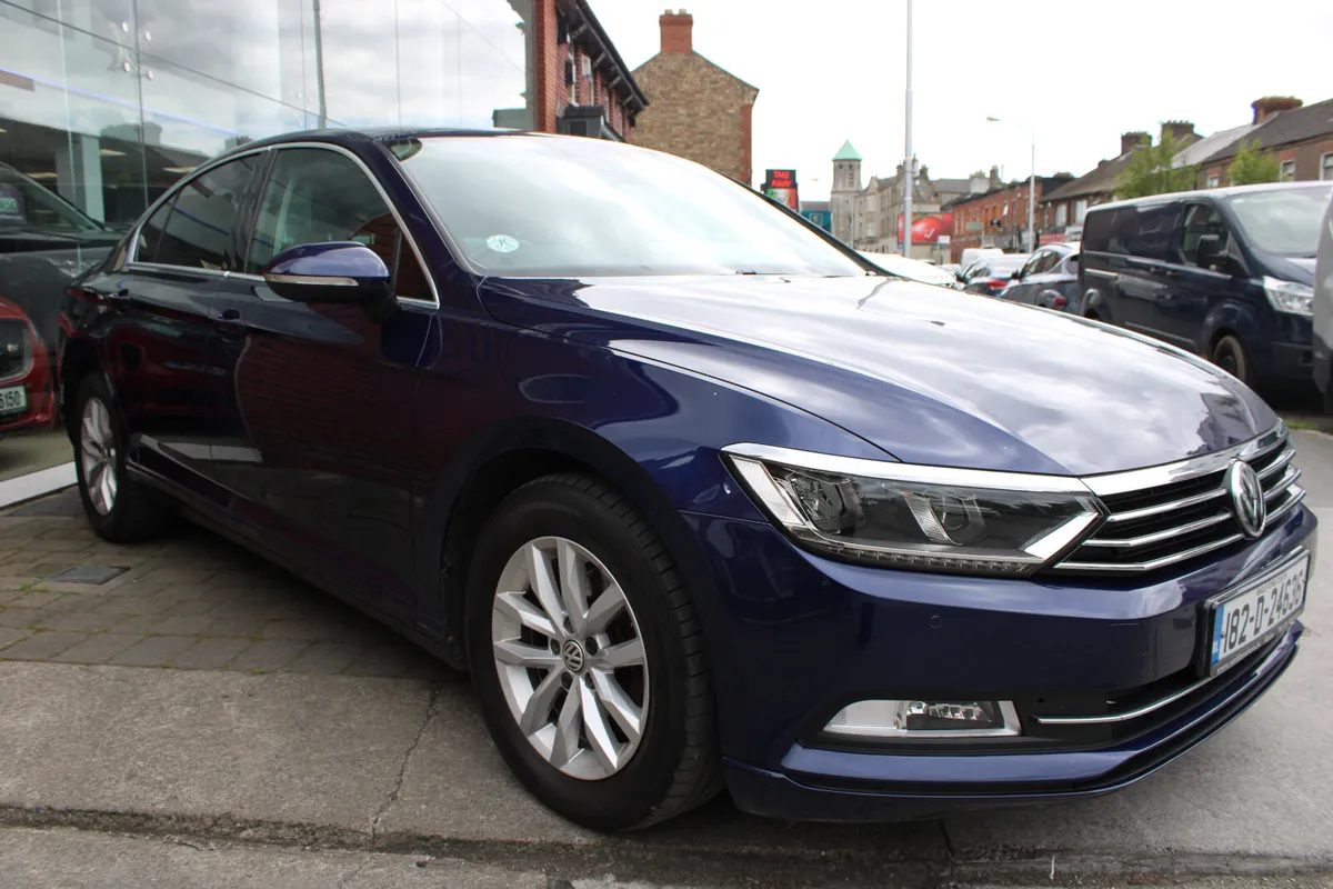 Volkswagen Passat 1.6 TDI BUSINESS 2018 - Image 2