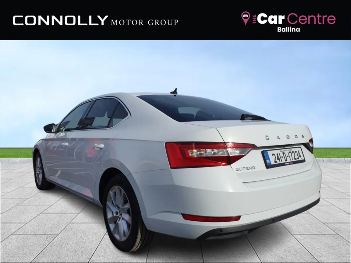 Skoda Superb Superb AMB 2.0tdi 150HP DSG - Image 2