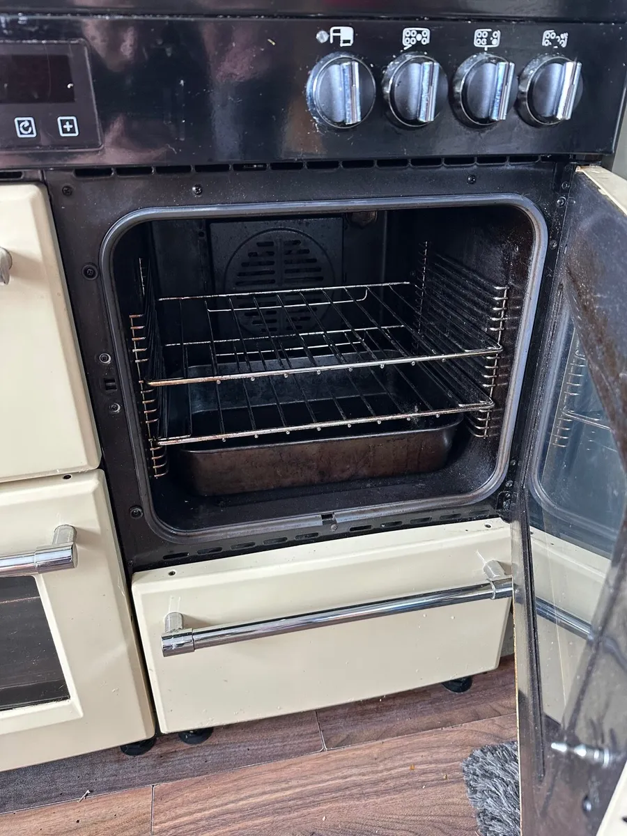 Range oven - Image 2