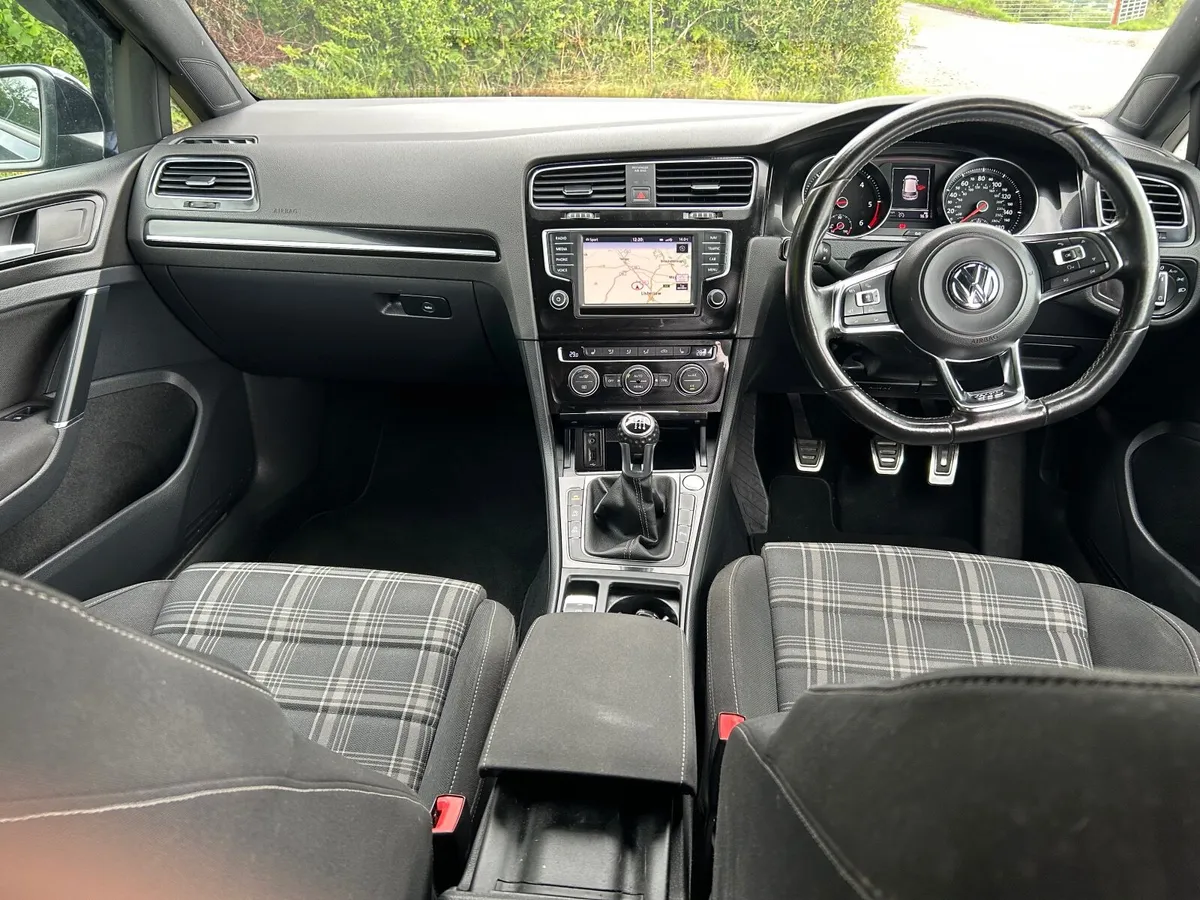 2016 VW golf GTD , 184bhp 6 speed, keyless, 88k - Image 4