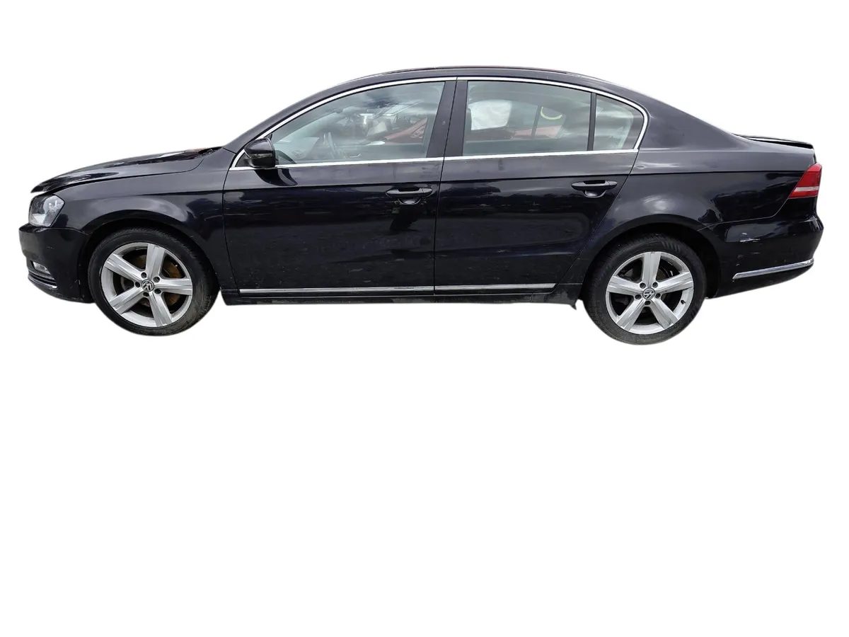 2011 VOLKSWAGEN PASSAT Breaking/Dismantling - Image 4