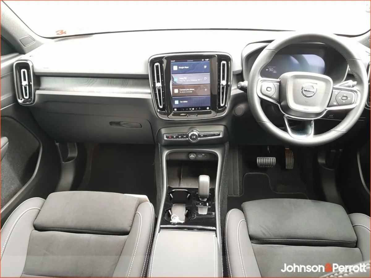 Volvo EC40 82 kwh 252bhp Extended Range Plus (ada - Image 3