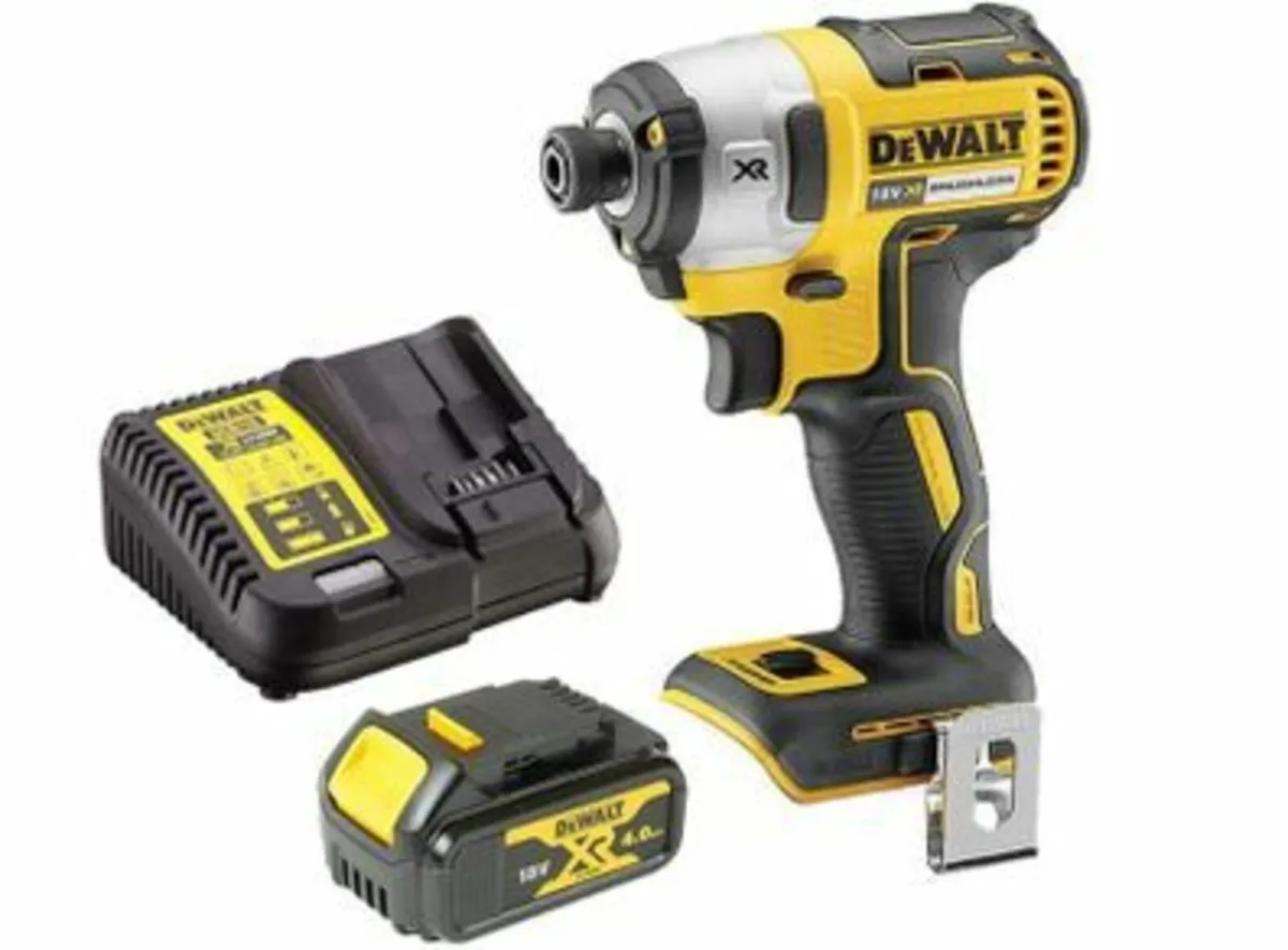 DeWalt DCF887 18V XR Impact Driver & 4ah & Charger