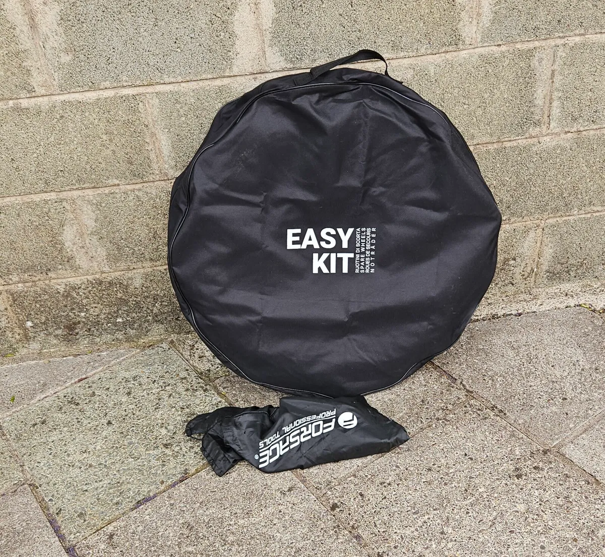 Spare wheel kit for mercedes - Image 1