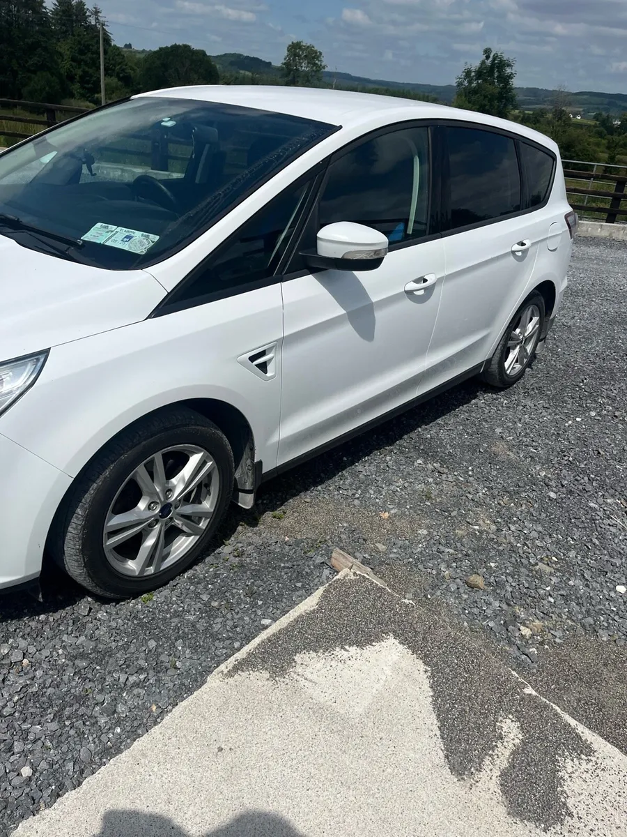Ford max - Image 3