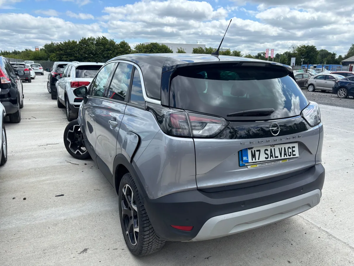 24 Crossland SRI 1.5 Diesel Starting 28km - Image 4