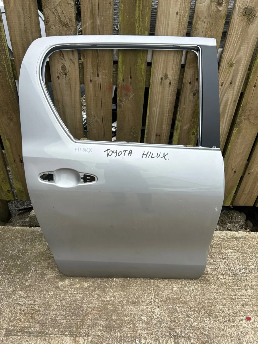 Bonnets , doors , front panels, bumper bars, for. - Image 4