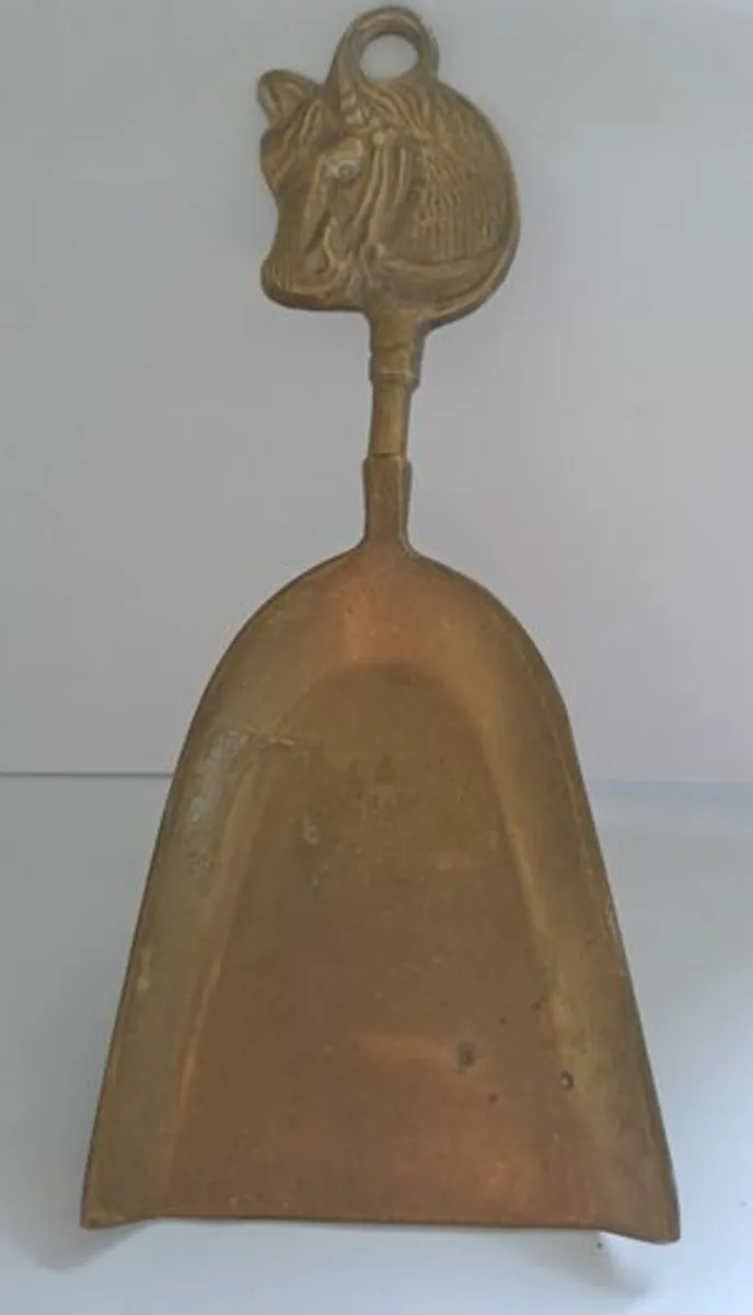 Vintage Brass shovel scoop - Image 3