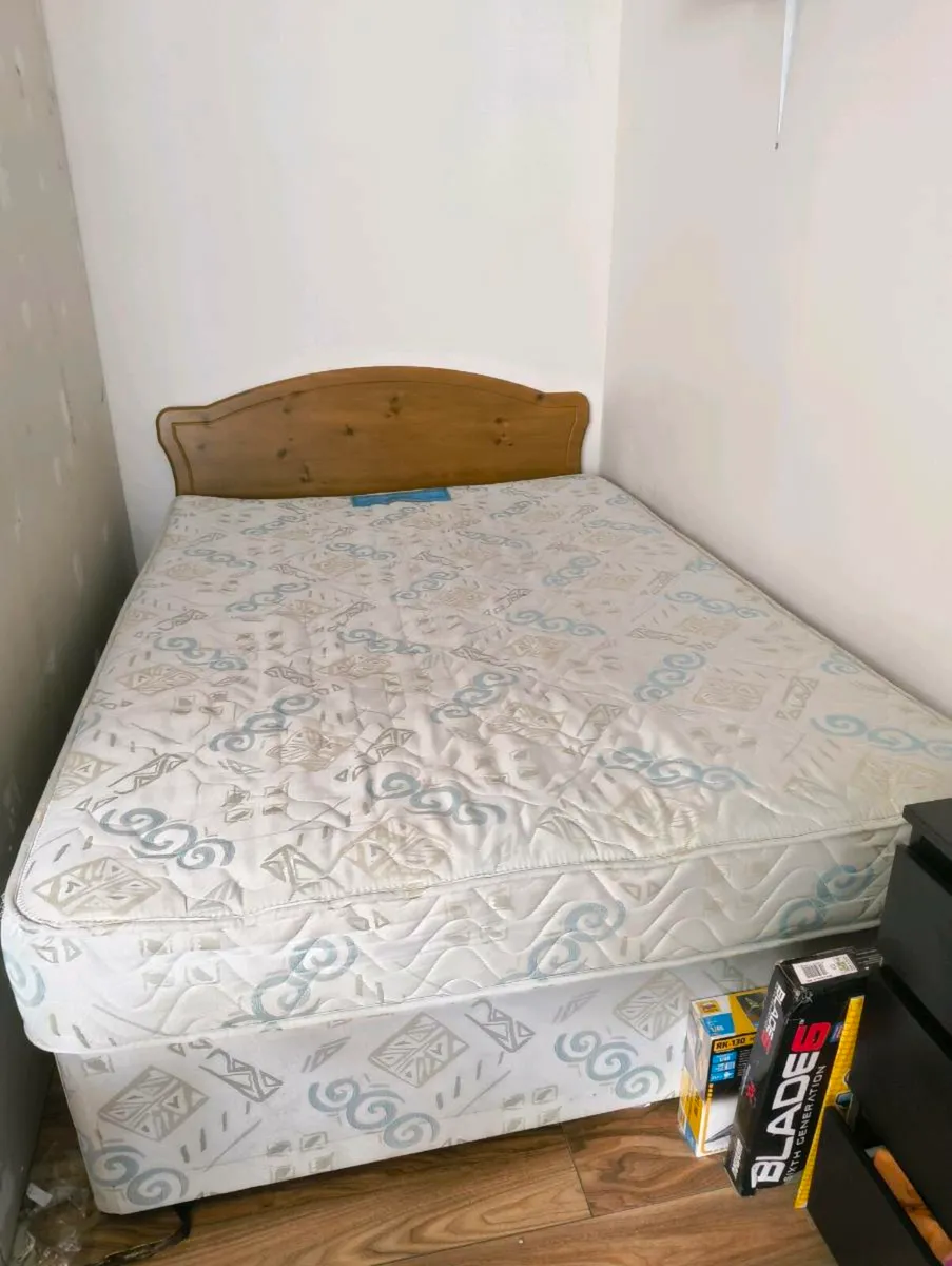 Double Bed