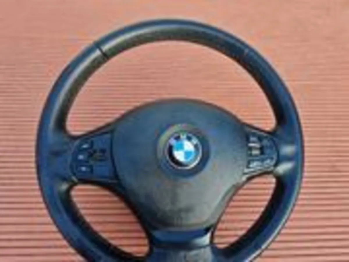 BMW 3  F30 F80 Steering Wheel 62558150E inc AB