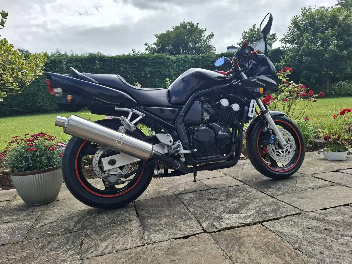 YAMAHA FAZER 600 2002 FOXEYE MODEL - Image 4