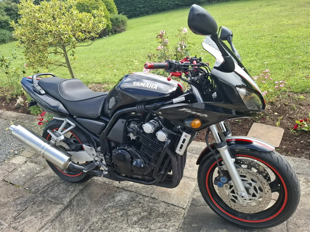YAMAHA FAZER 600 2002 FOXEYE MODEL - Image 3