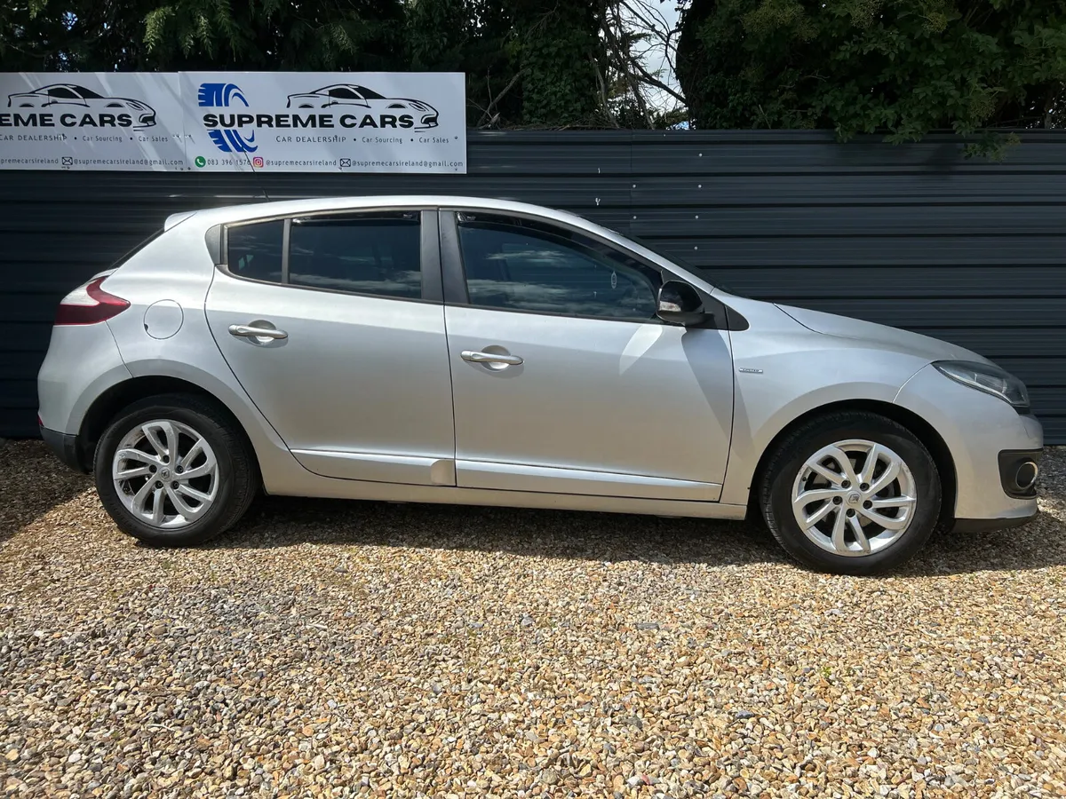 Renault Megane 2015 - Image 2
