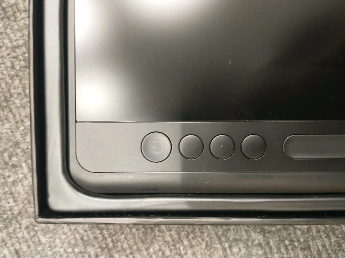 HUION KAMVAS Graphic Tablet - Image 3