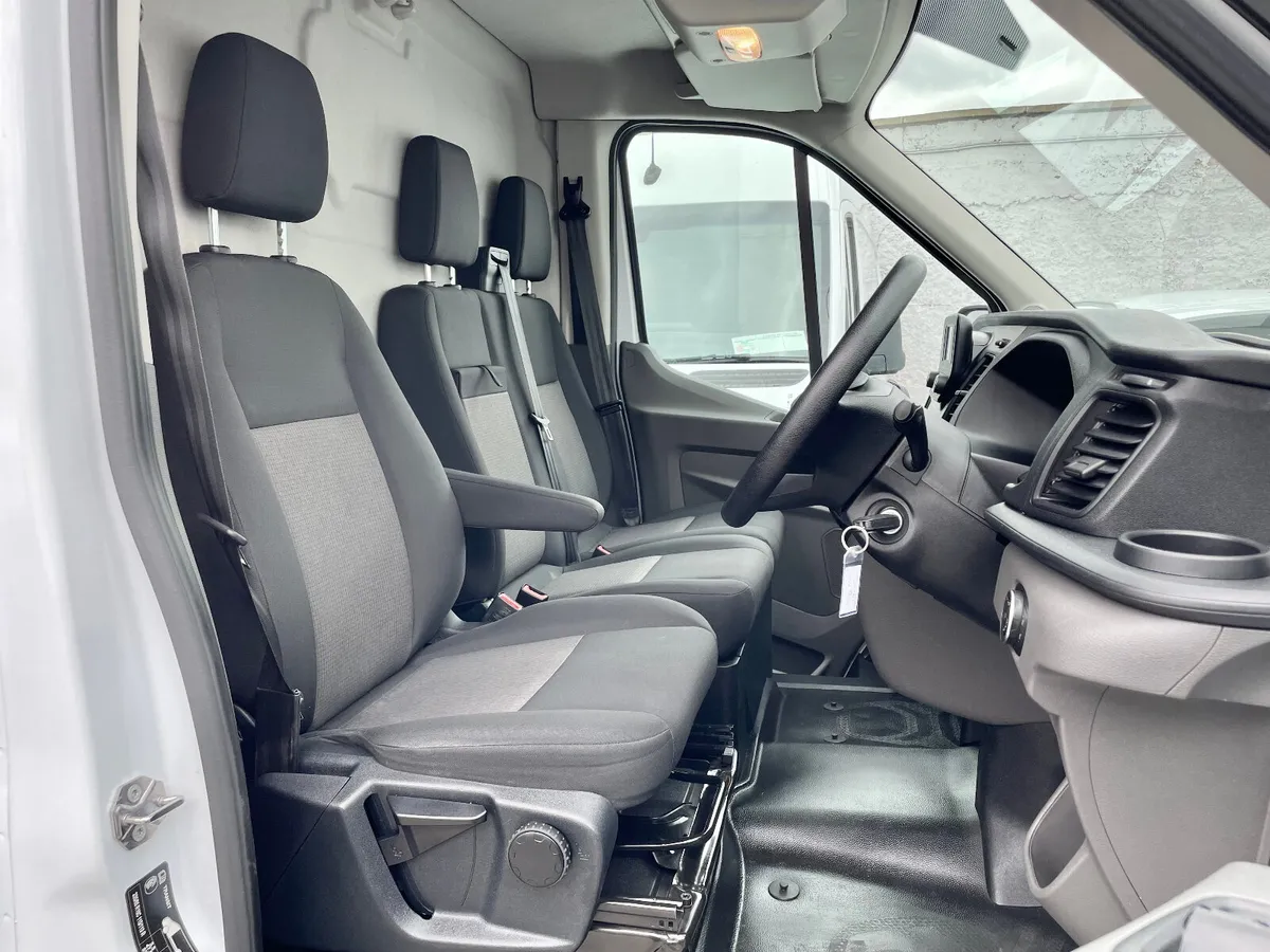 Ford Transit 350 L3H3 2.0TDCI 130PS LWB H/R,2022 - Image 4