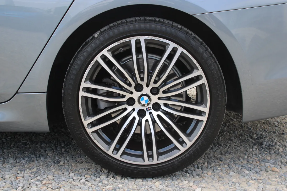 BMW 5-Series 520D M Sport - Image 3