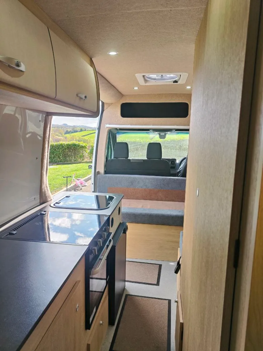 Campervan - Image 4