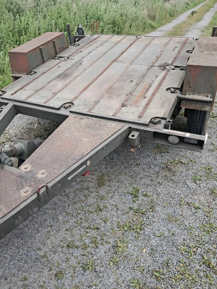 Ex Military Trailer - Image 2