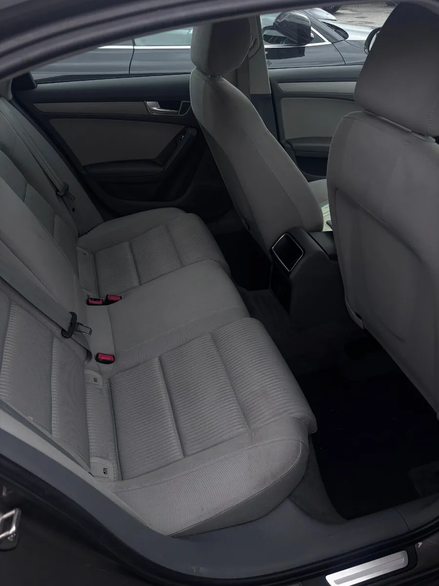 12 Audi A4 2.0 TDI, JUST NCT TESTED, - Image 4