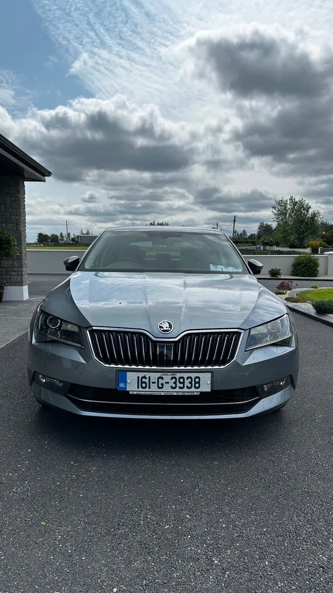 Skoda Superb 2016 - Image 3