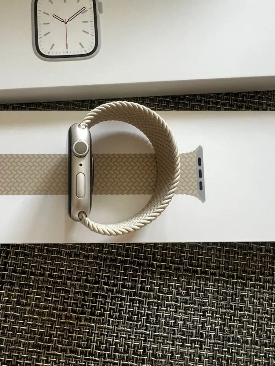 Apple Watch Series 7 Starlight Aluminium Case. - Image 3