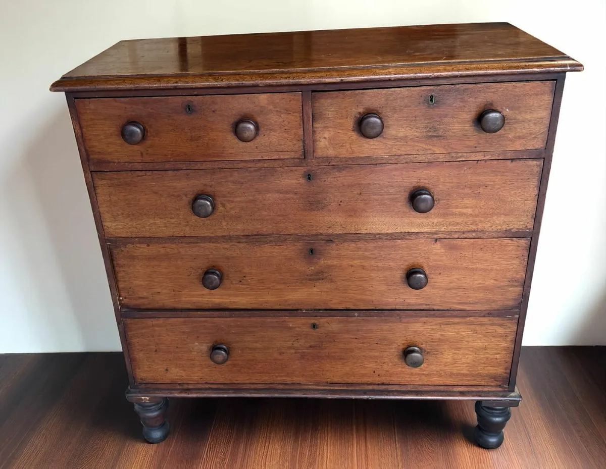 Victorian Chest of Drawers - Image 1
