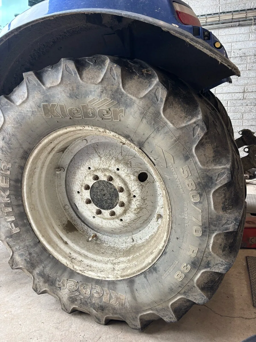 Tractor tyres 580/70/38 Kleber tyres - Image 2