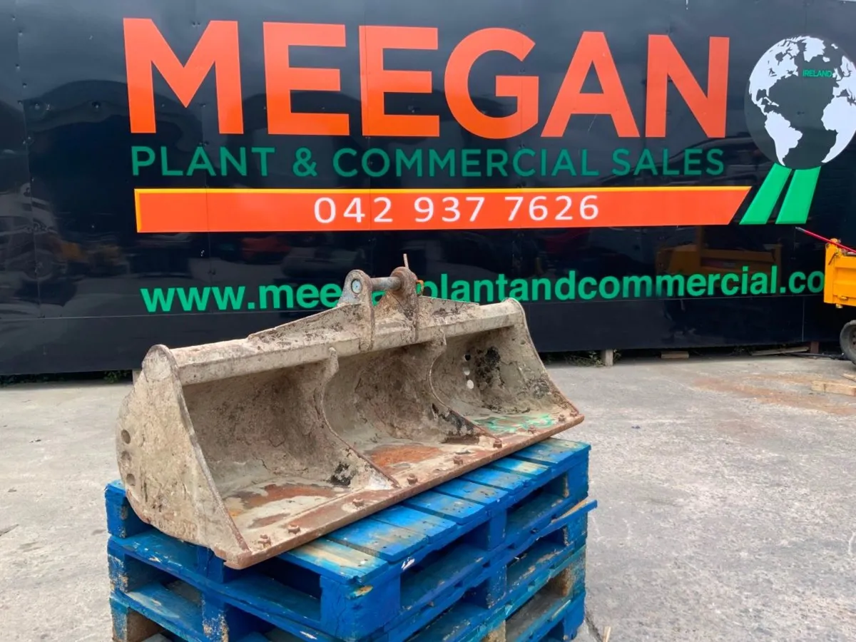 60" RHINOX GRADING BUCKET......45mm PINS....689-3 - Image 1