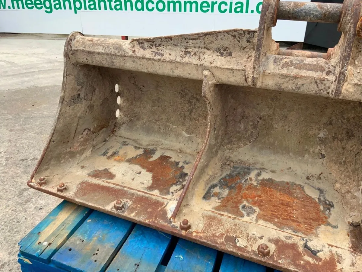 60" RHINOX GRADING BUCKET......45mm PINS....689-3 - Image 3