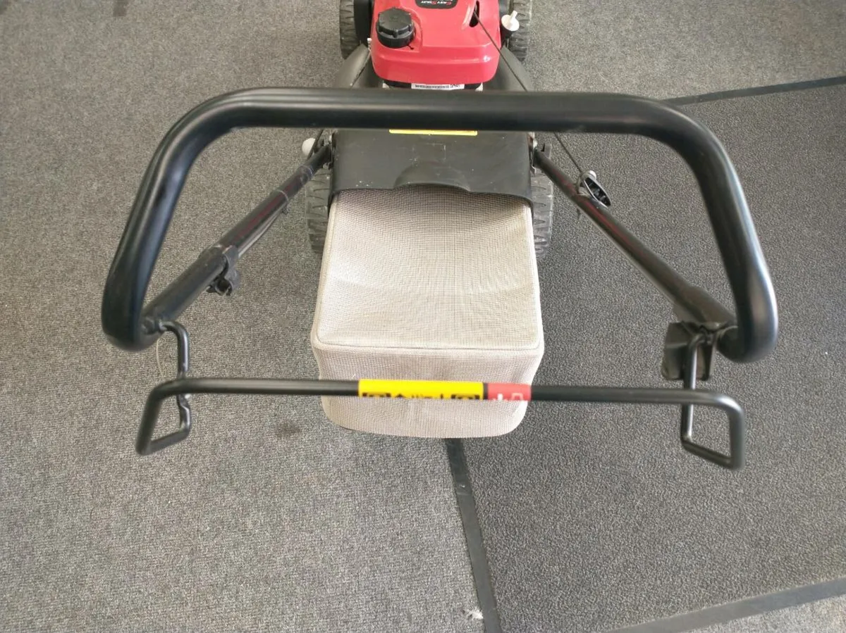 Honda Izy Petrol Lawnmower HRG 466 - Image 4